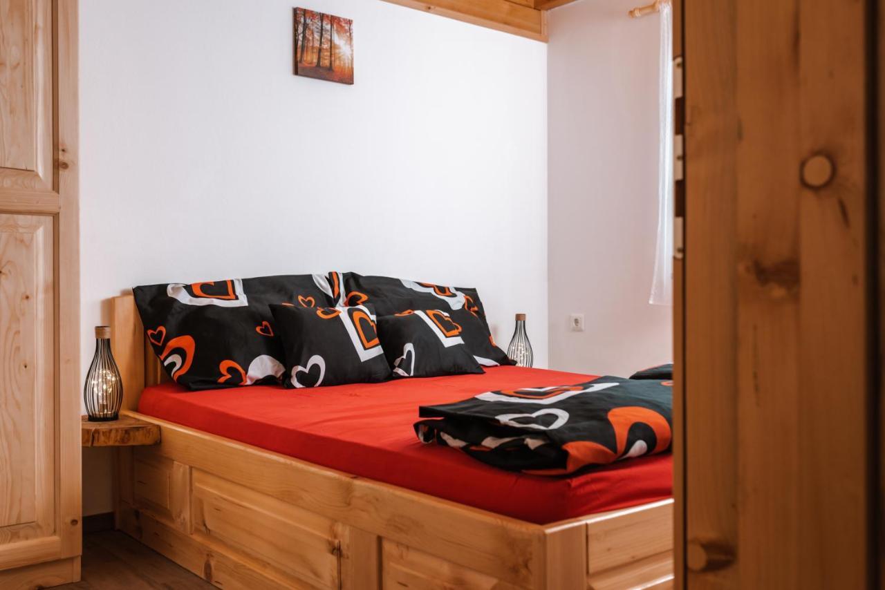 Apartmaji Gracner Dramlje Zewnętrze zdjęcie